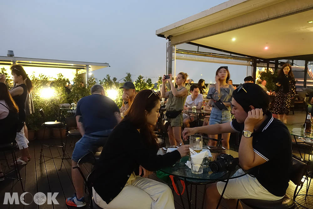 泰國 曼谷 鄭王廟 昭披耶河畔 夜景 夕陽 日落 酒吧